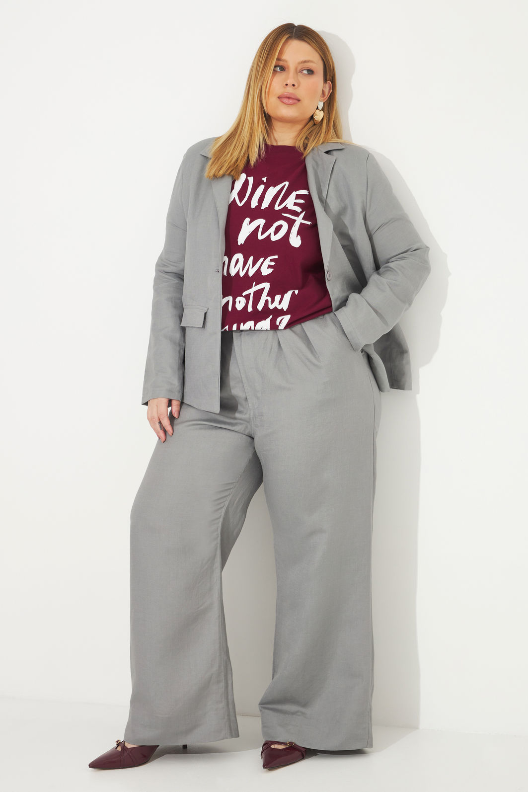 Calça De Alfaiataria Donatella Cinza Calça De Alfaiataria Donatella Cinza