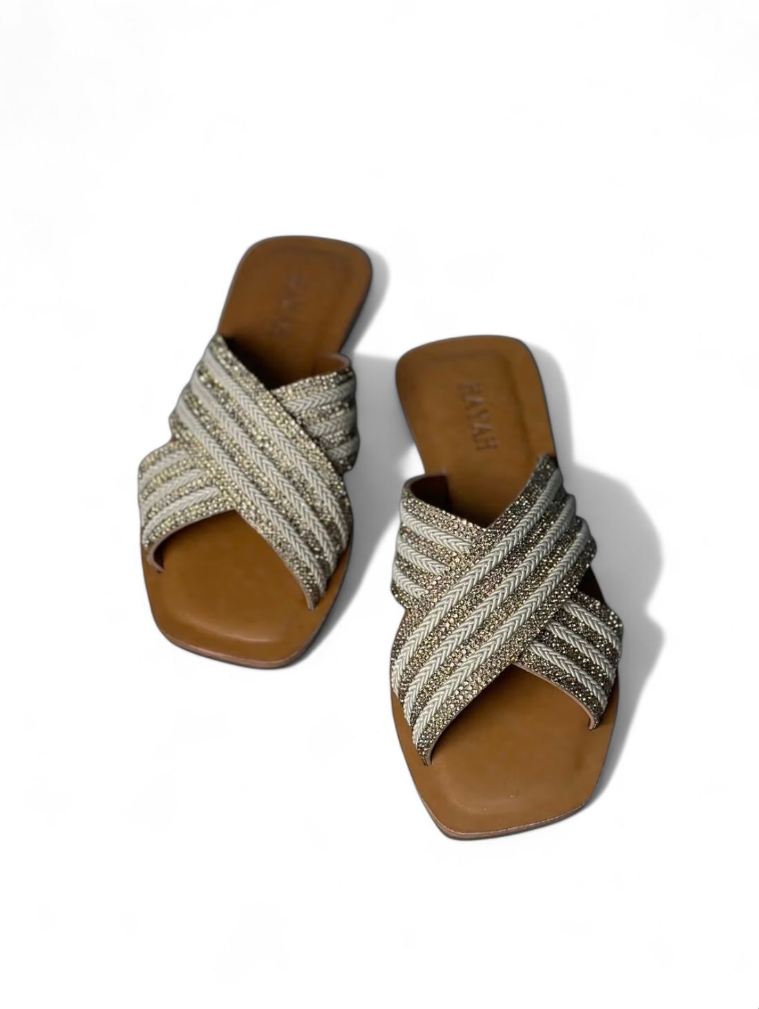 MIA - FLAT RASTEIRA CORDA COM STRASS DOURADO MIA - FLAT RASTEIRA CORDA COM STRASS DOURADO