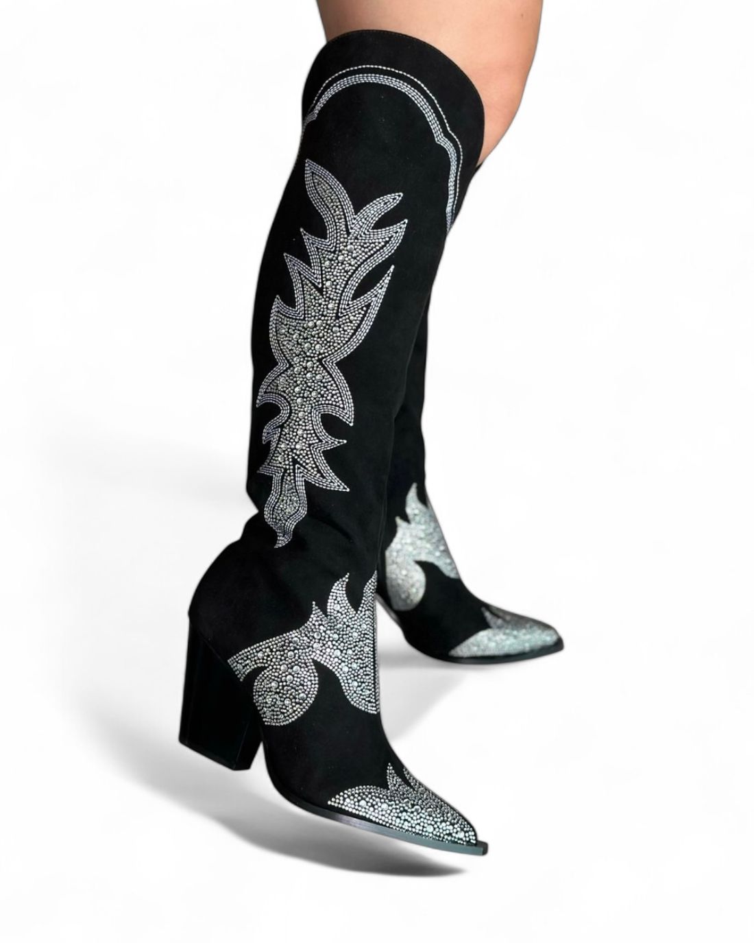 CELINA - BOTA CAMURÇA BORDADA CANO LONGO PRETA