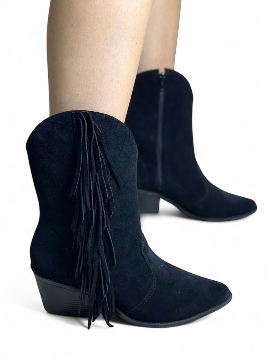 DOTHY - BOTA FRANJAS CAMURÇA PRETA DOTHY - BOTA FRANJAS CAMURÇA PRETA