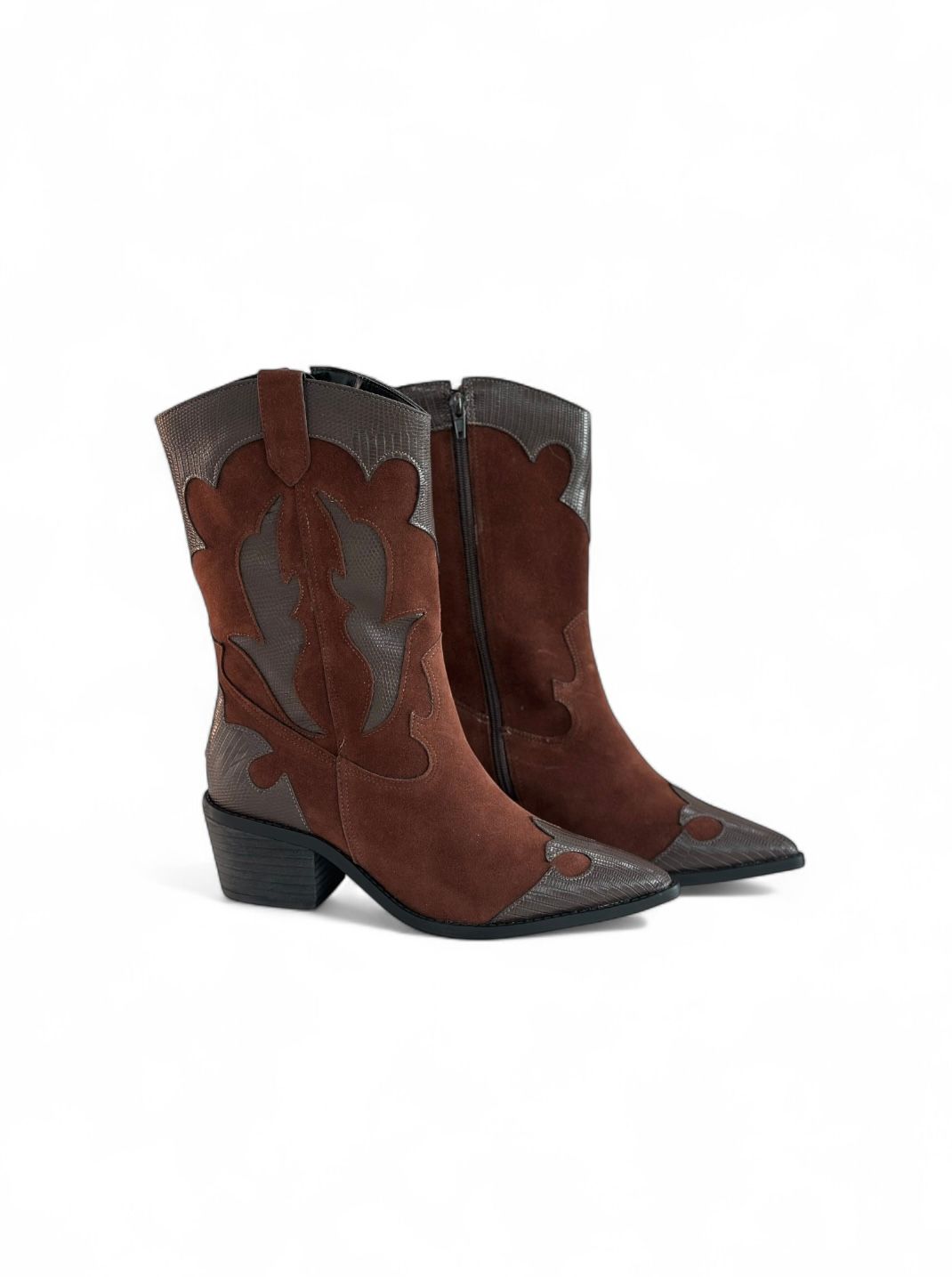 ARIZONA - BOTA CAMURÇA COM RECORTES EM COURO MARROM ARIZONA - BOTA CAMURÇA COM RECORTES EM COURO MARROM
