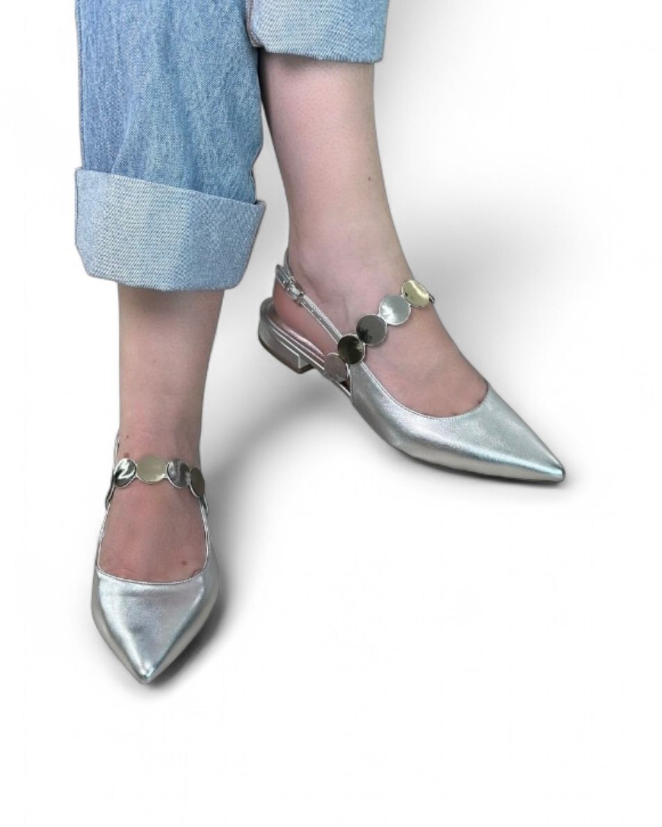 ADORA - SAPATILHA SLINGBACK DETALHES PRATA VELHO