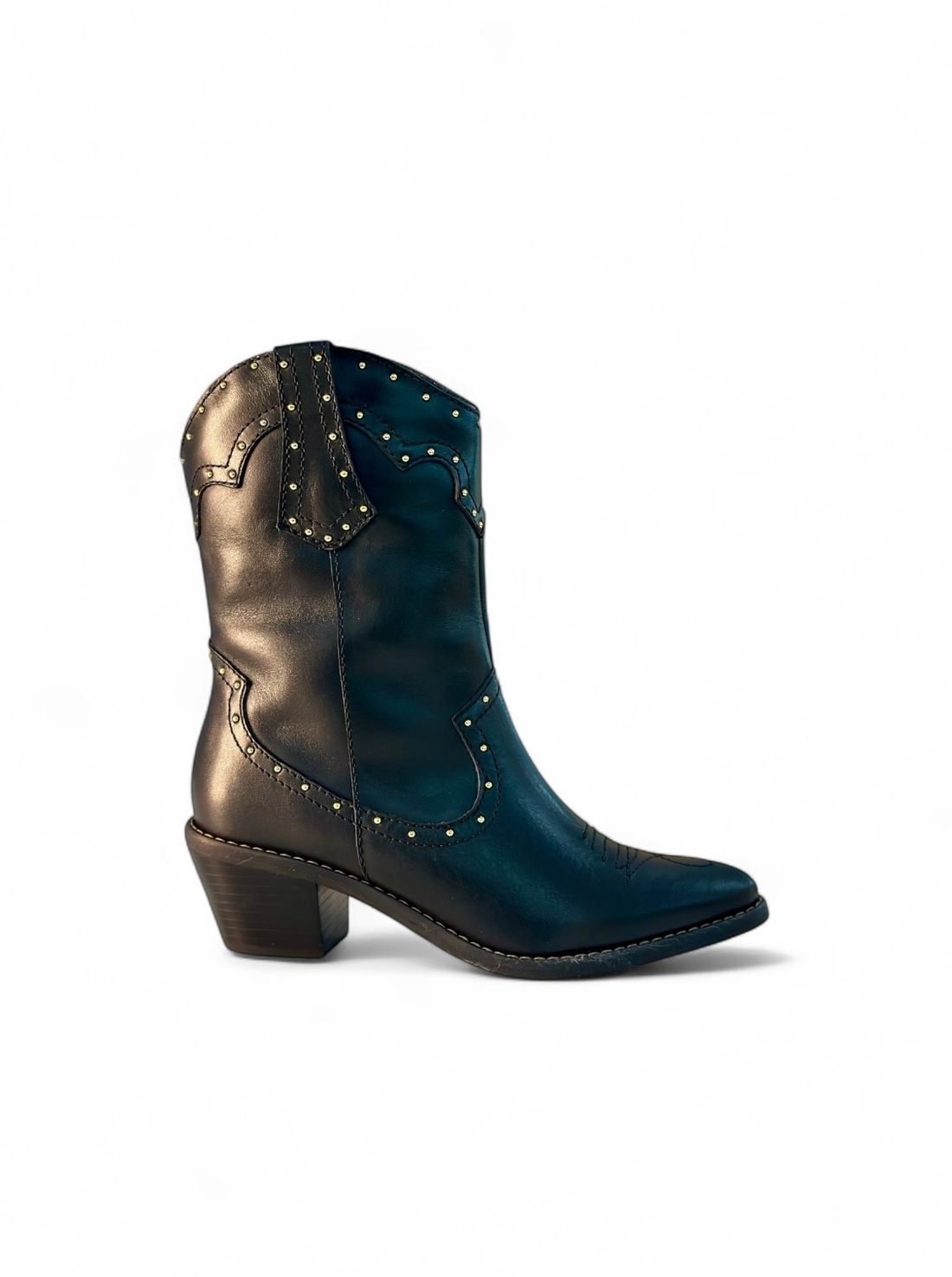 SELENA - BOTA COURO COM PESPONTOS E TACHAS PRETA SELENA - BOTA COURO COM PESPONTOS E TACHAS PRETA