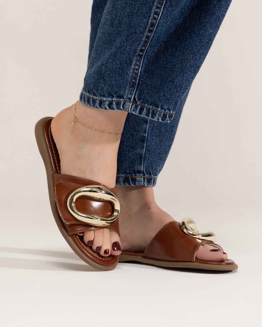 CORINA - FLAT RASTEIRA CARAMELO CORINA - FLAT RASTEIRA CARAMELO