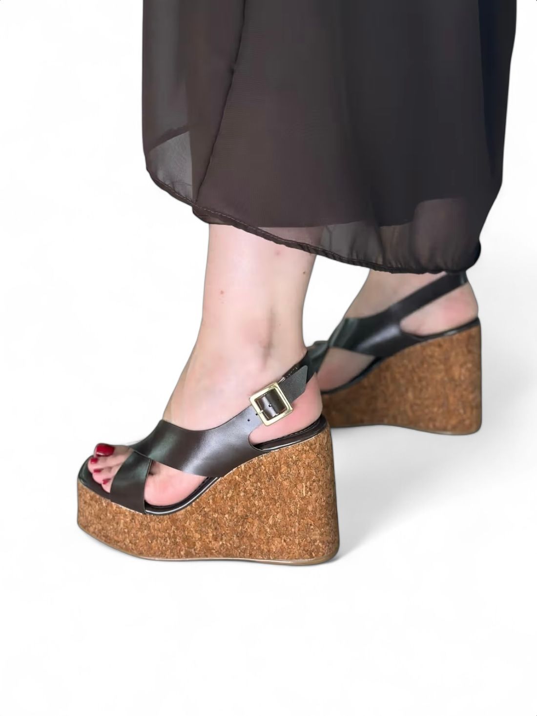 PATY - SANDÁLIA PLATAFORMA CORTIÇA MARROM PATY - SANDÁLIA PLATAFORMA CORTIÇA MARROM