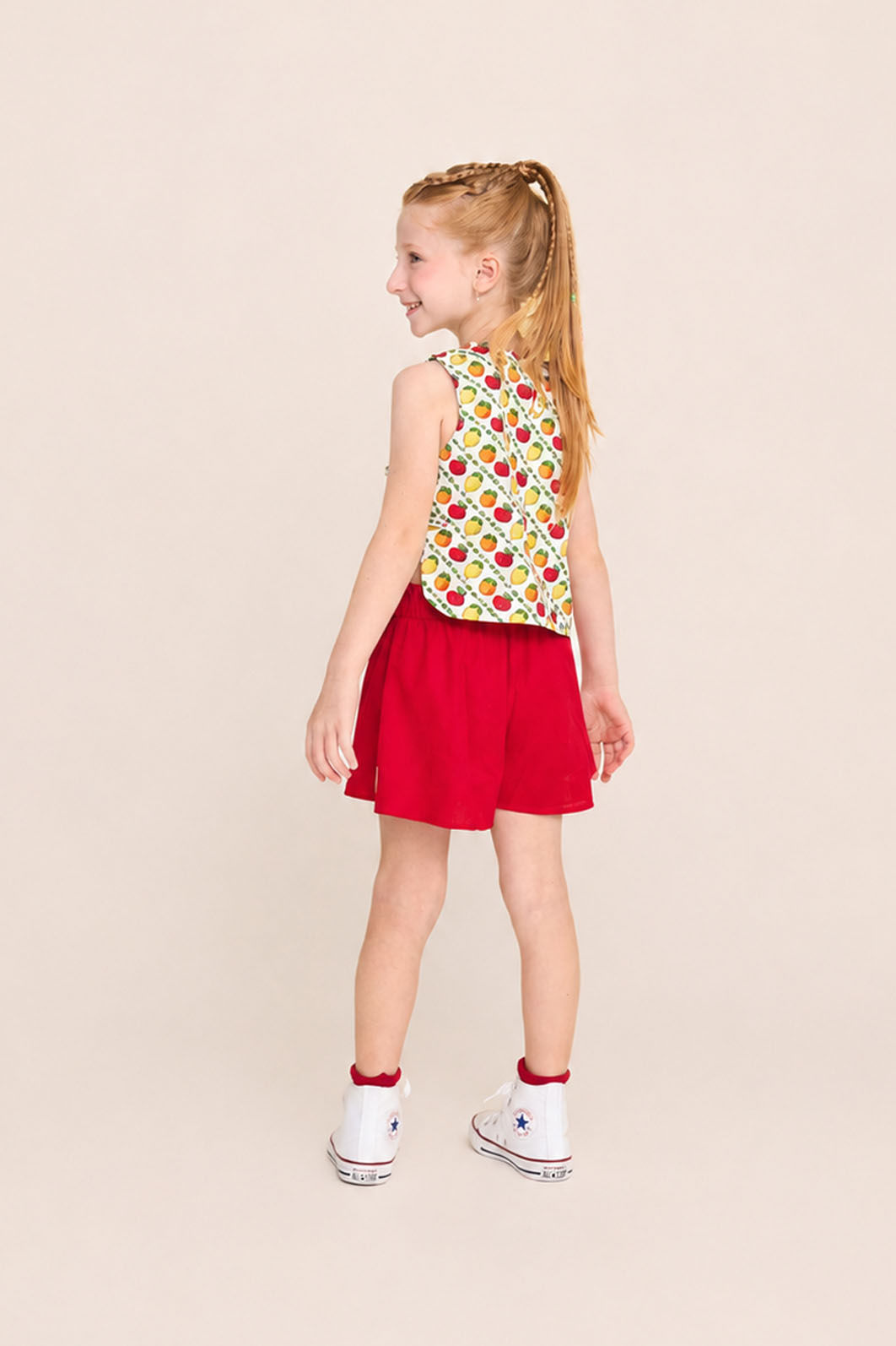 Conjunto blusa estampa de frutas e short liso Conjunto blusa estampa de frutas e short liso