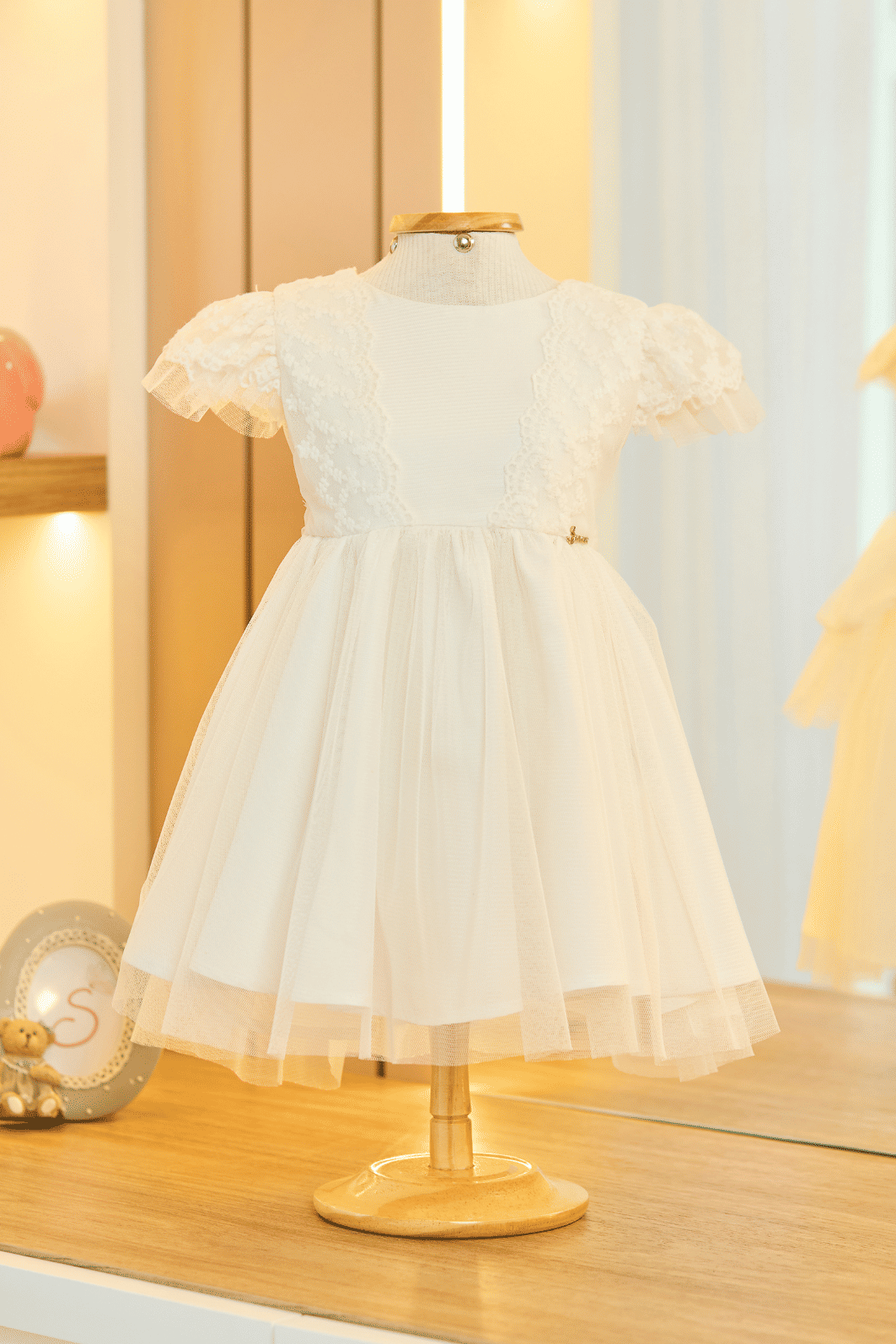 Vestido batismo de tule bordado Vestido batismo de tule bordado