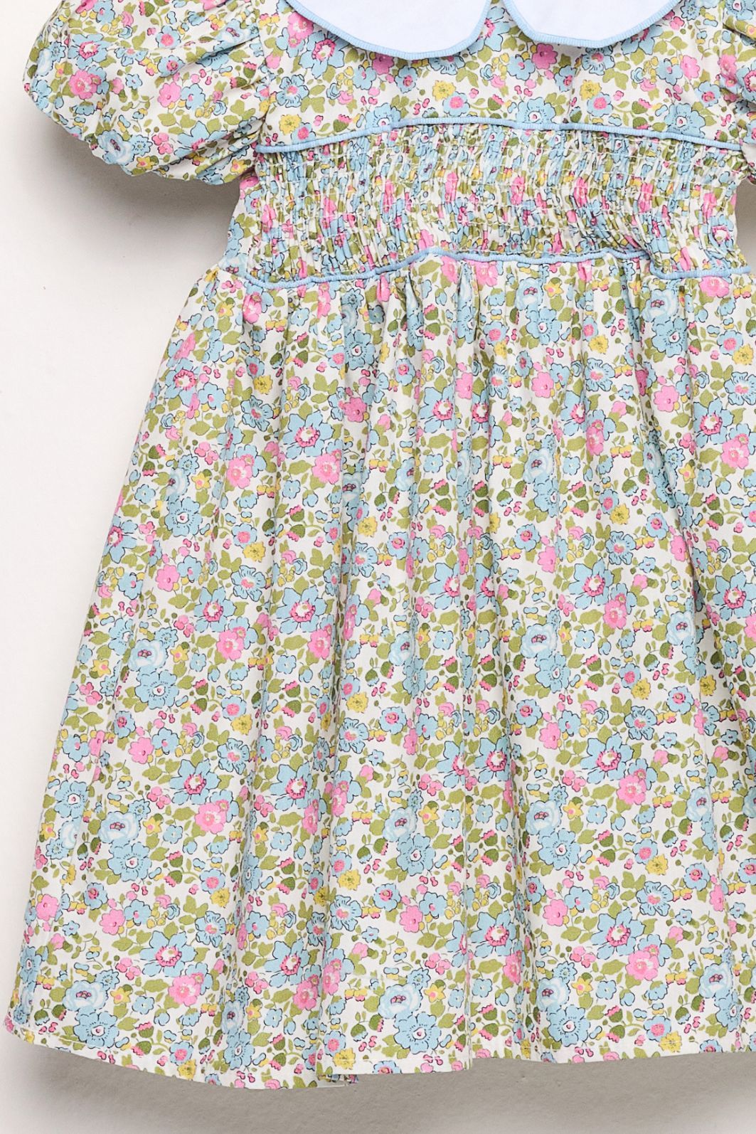 Vestido estampa de florzinhas