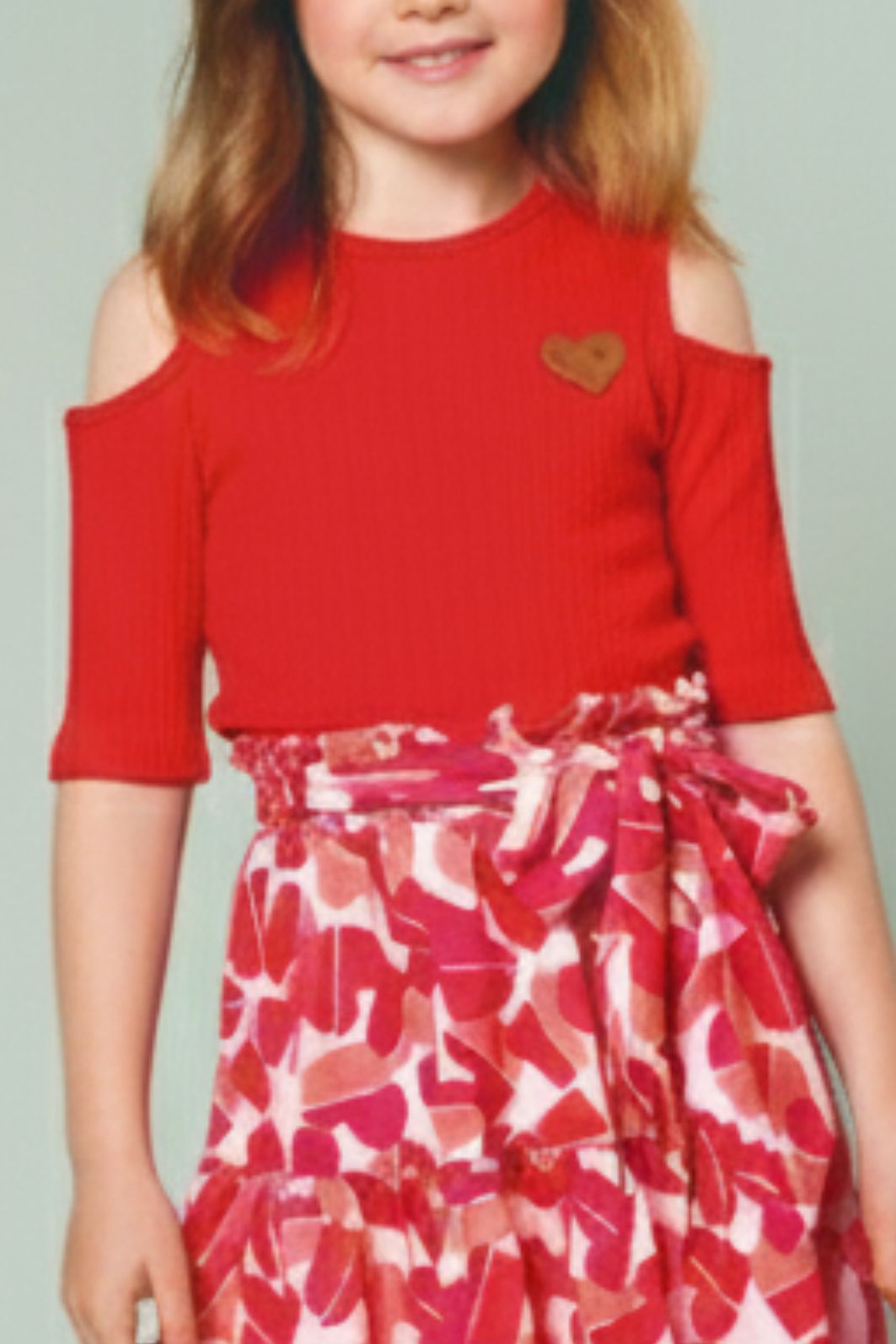 Conjunto manga curta e saia estampa de corações Conjunto manga curta e saia estampa de corações