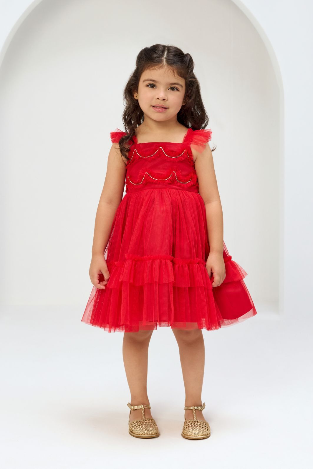 Vestido de tule com strass no peito Vestido de tule com strass no peito