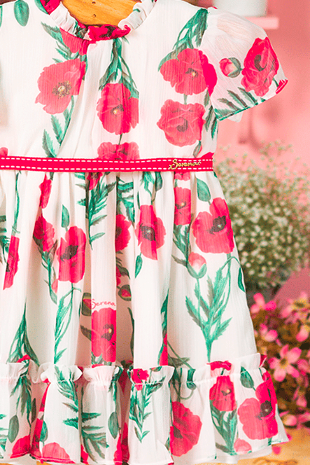 Vestido de organza com estampa de flores Vestido de organza com estampa de flores