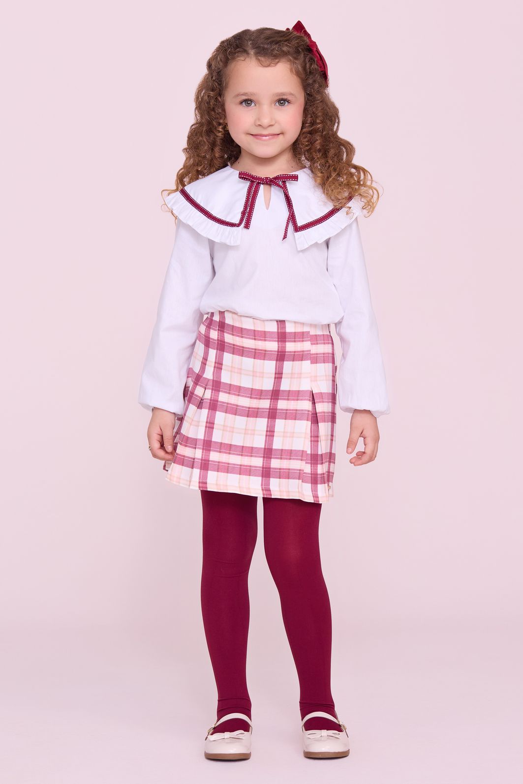 Conjunto Blusa De Tricoline E Saia De Alfaitaria Conjunto Blusa De Tricoline E Saia De Alfaitaria