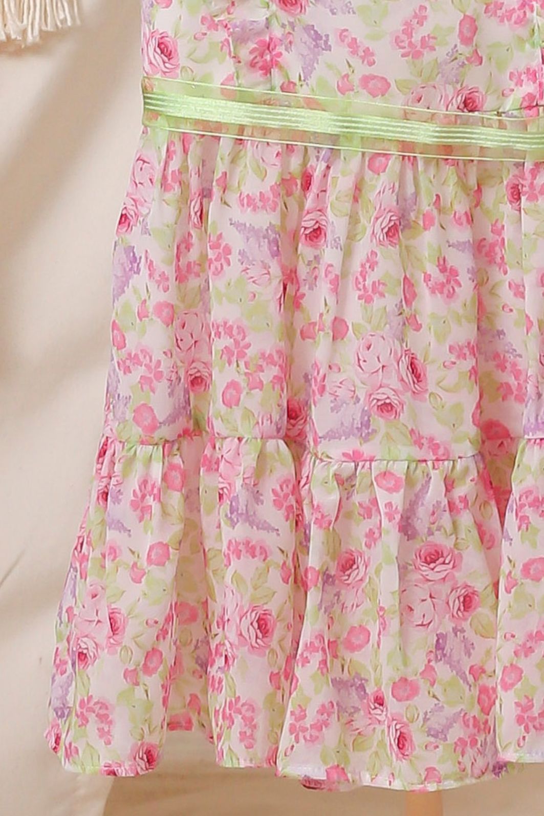 Vestido de chiffon com estampa floral Vestido de chiffon com estampa floral