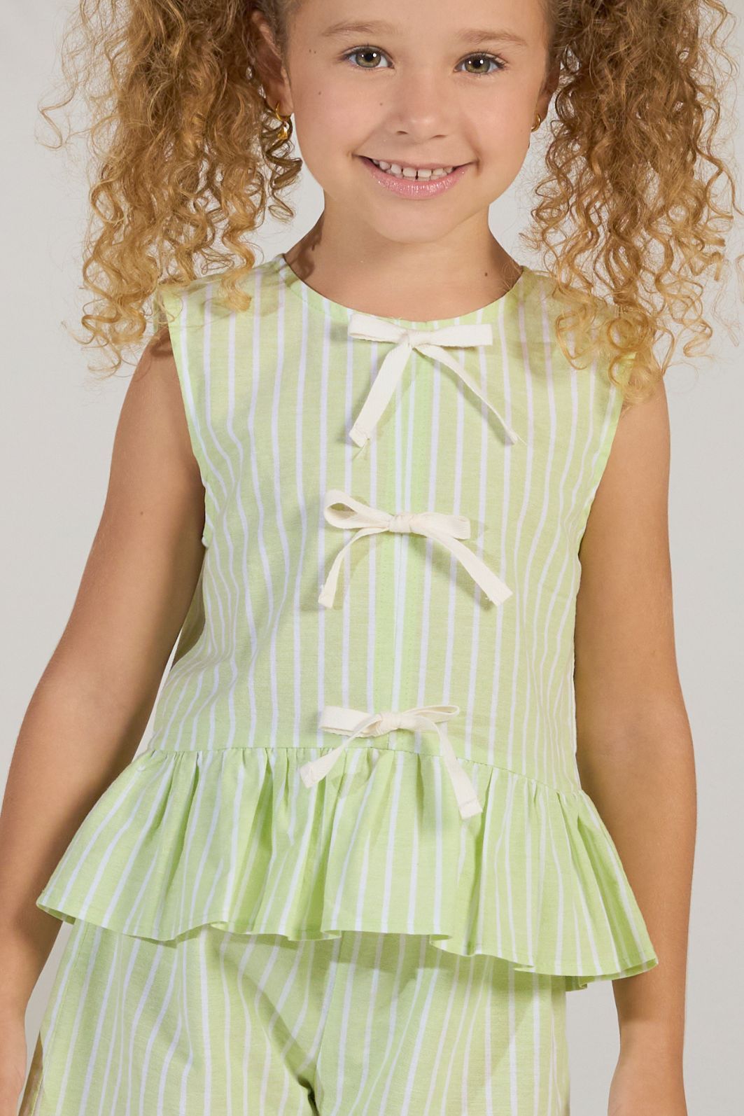 Conjunto de cambraia florence listrada