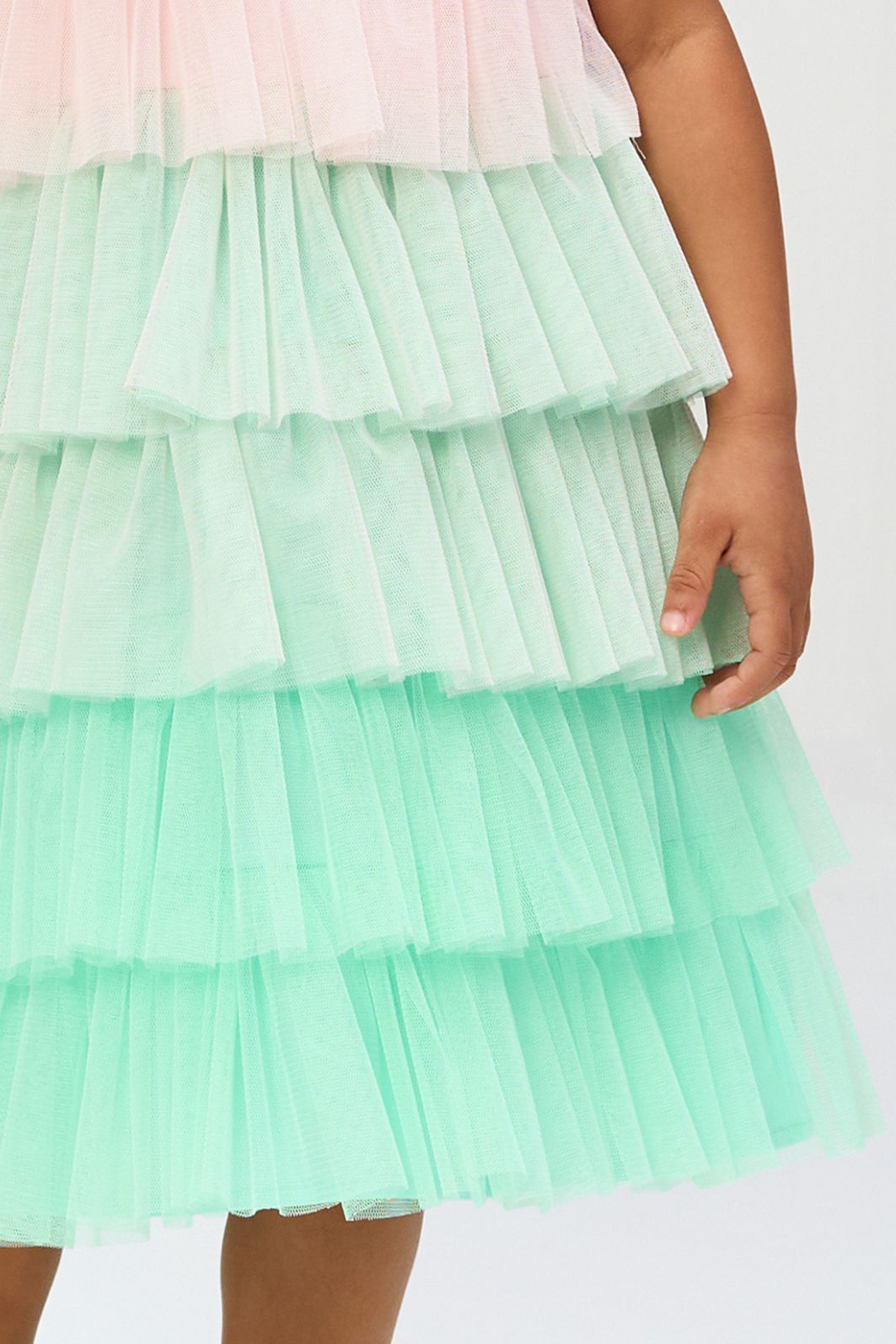 Vestido de tule com aplique de flores no decote Vestido de tule com aplique de flores no decote