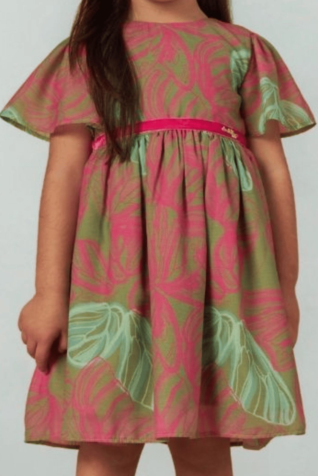 Vestido com estampa de borboletas