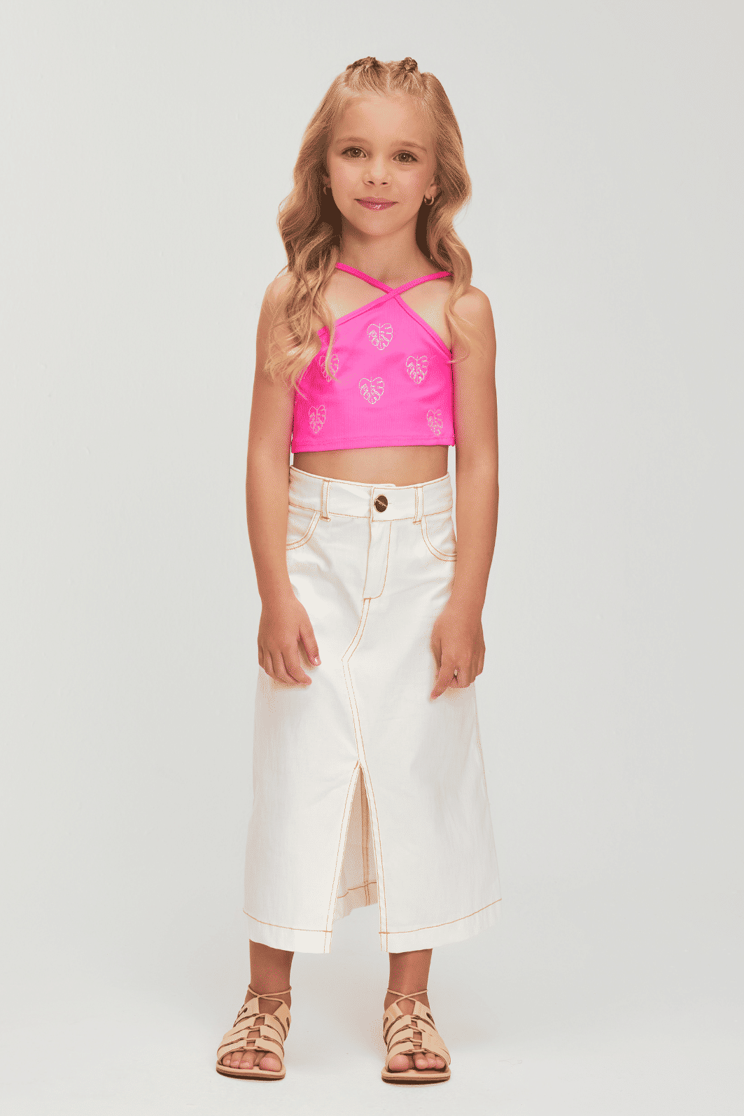 Cropped rosa neon bordado