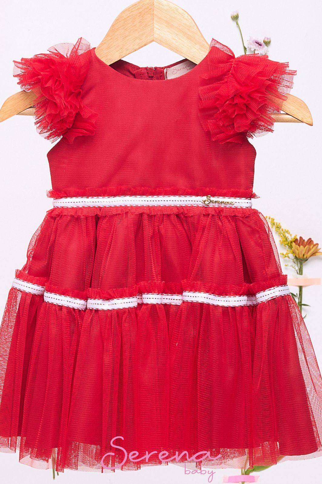 Vestido de tule com fitas e babados Vestido de tule com fitas e babados