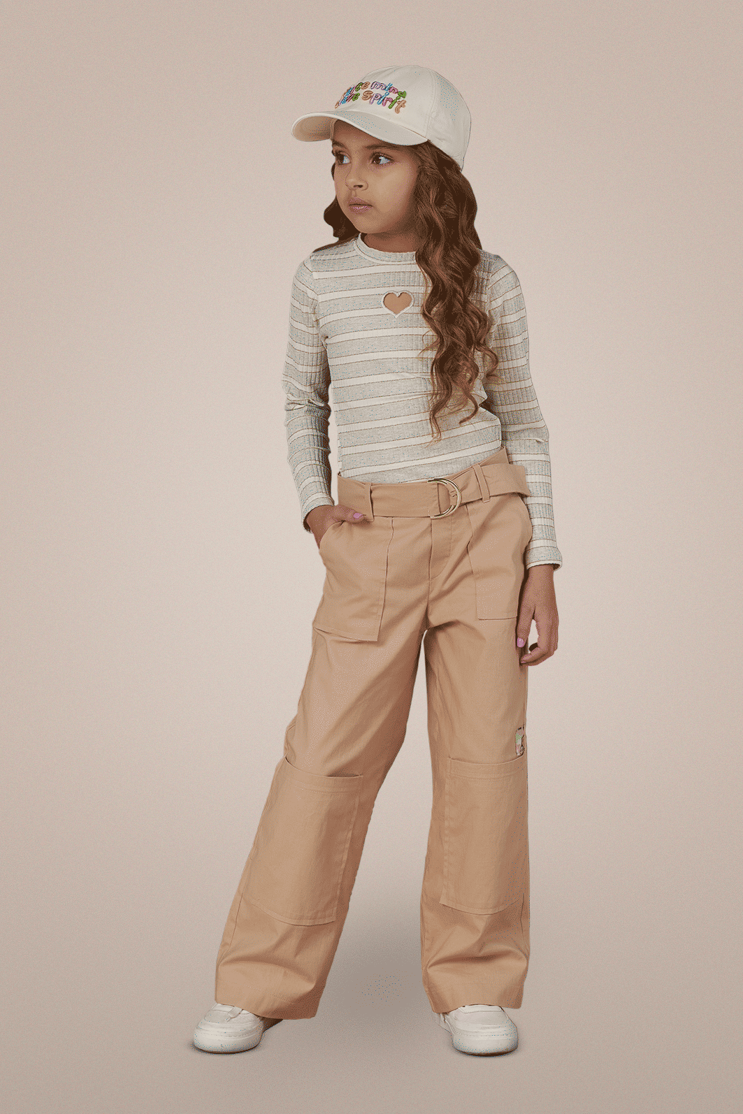 Blusa canelada de coração vazado