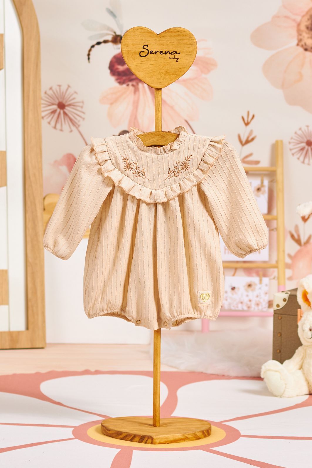 Body de malha jacquard com detalhe de bordado