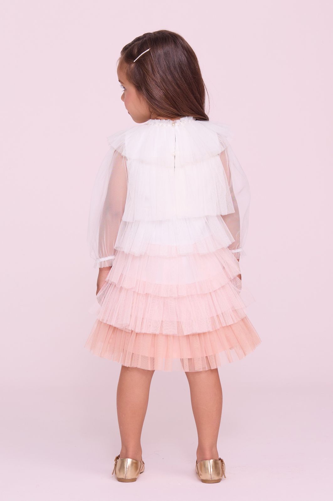 Vestido De Tule Com Pérolas No Decote Vestido De Tule Com Pérolas No Decote