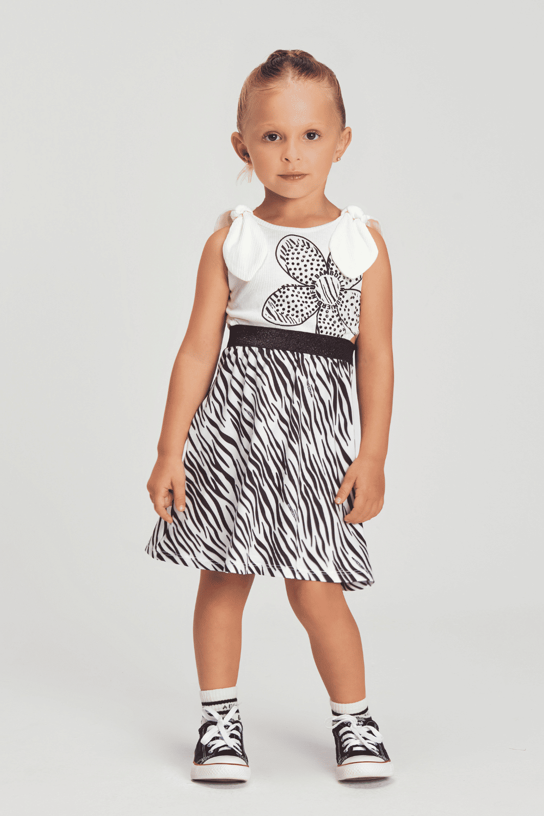 Vestido com estampa de zebra e silk na lateral Vestido com estampa de zebra e silk na lateral