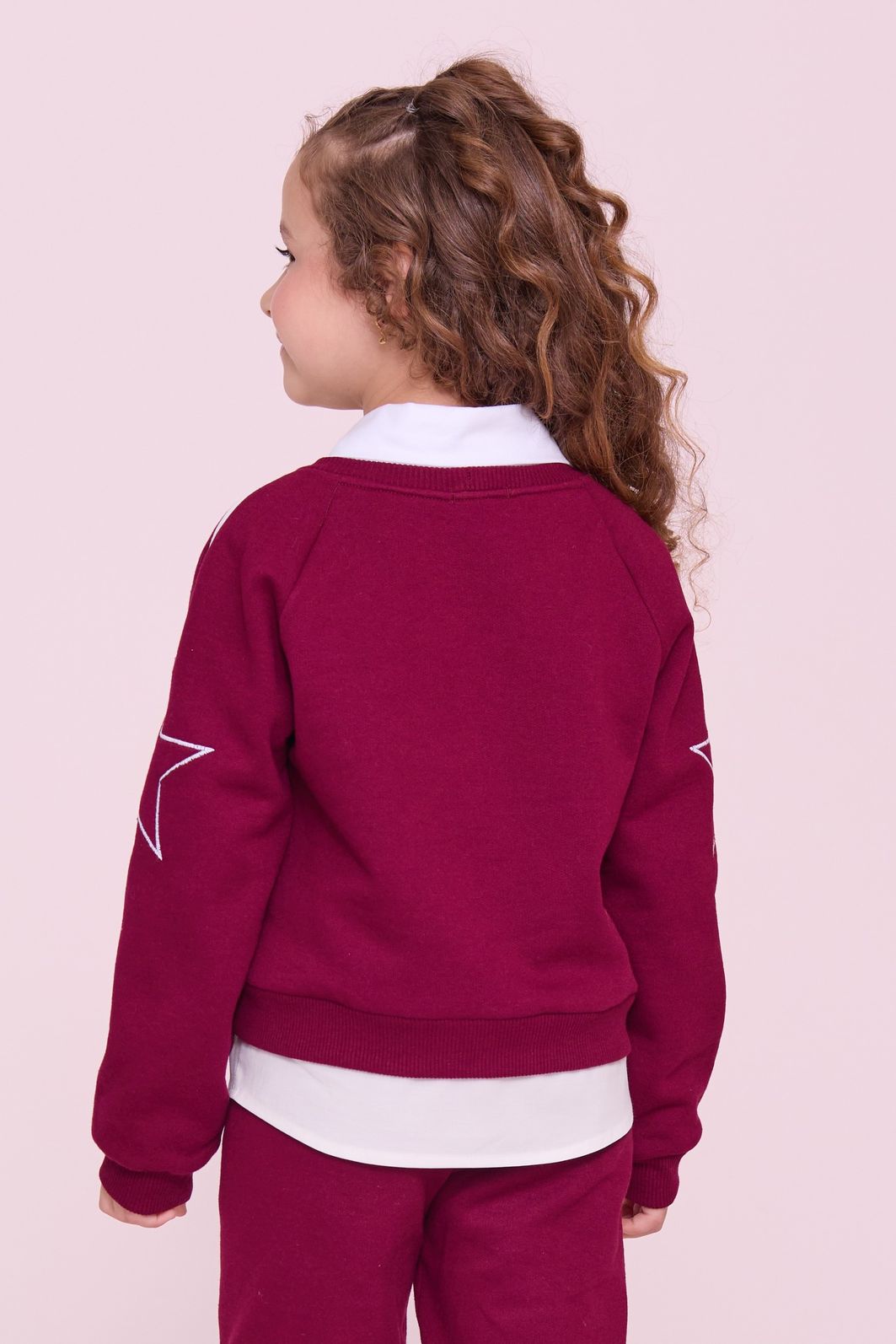 Blusa Moletom Com Bordados De Estrela Nas Mangas Blusa Moletom Com Bordados De Estrela Nas Mangas