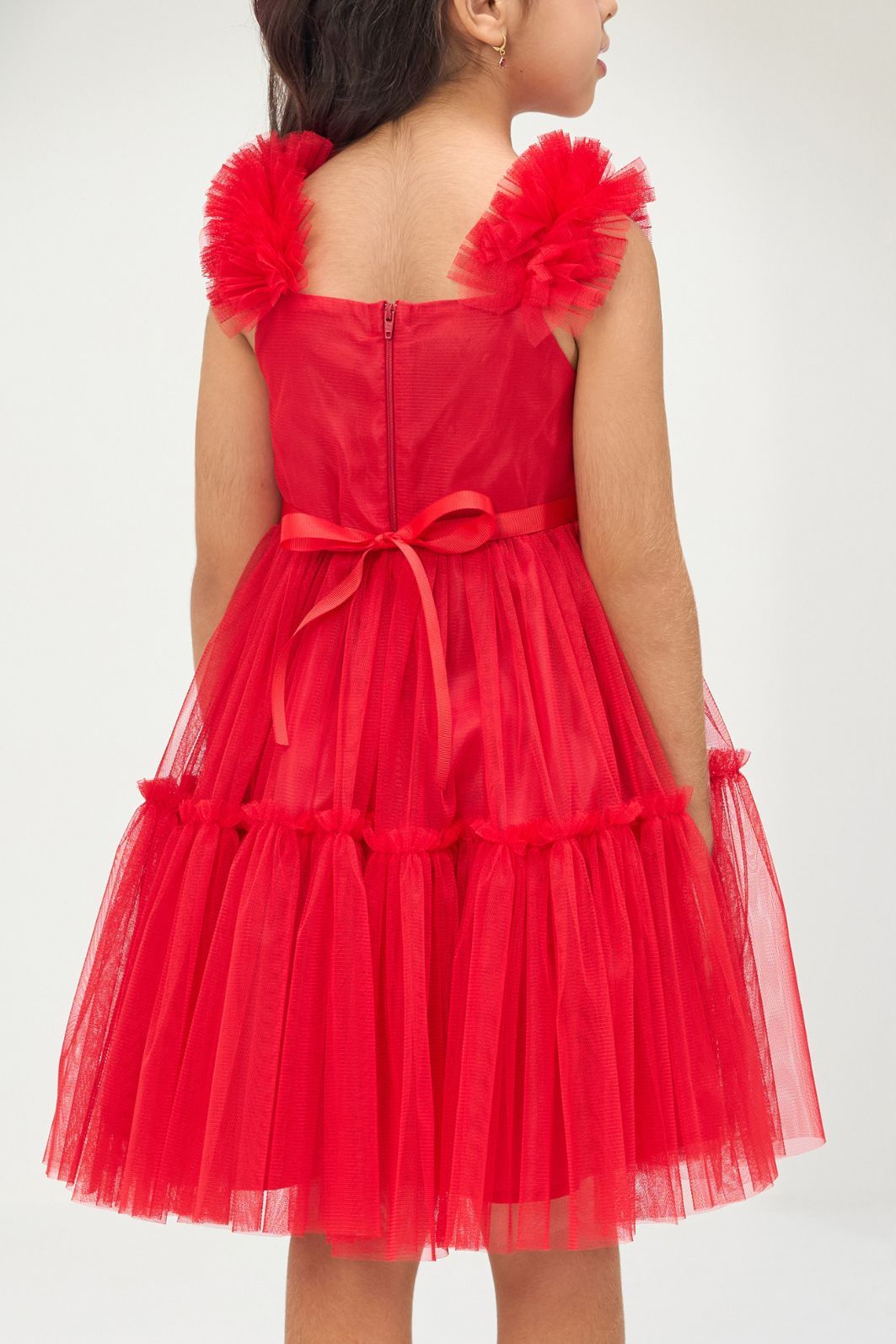 Vestido de tule com strass no peito Vestido de tule com strass no peito