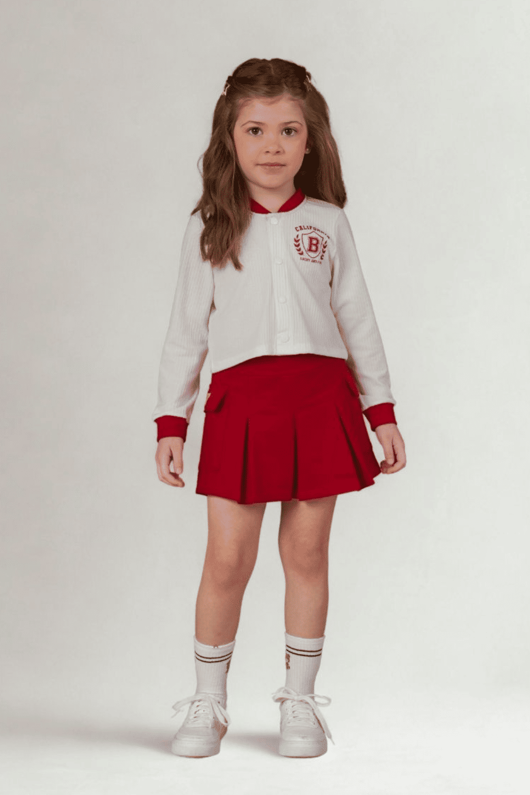 Conjunto cardigan canelado e short-saia de moletinho Conjunto cardigan canelado e short-saia de moletinho