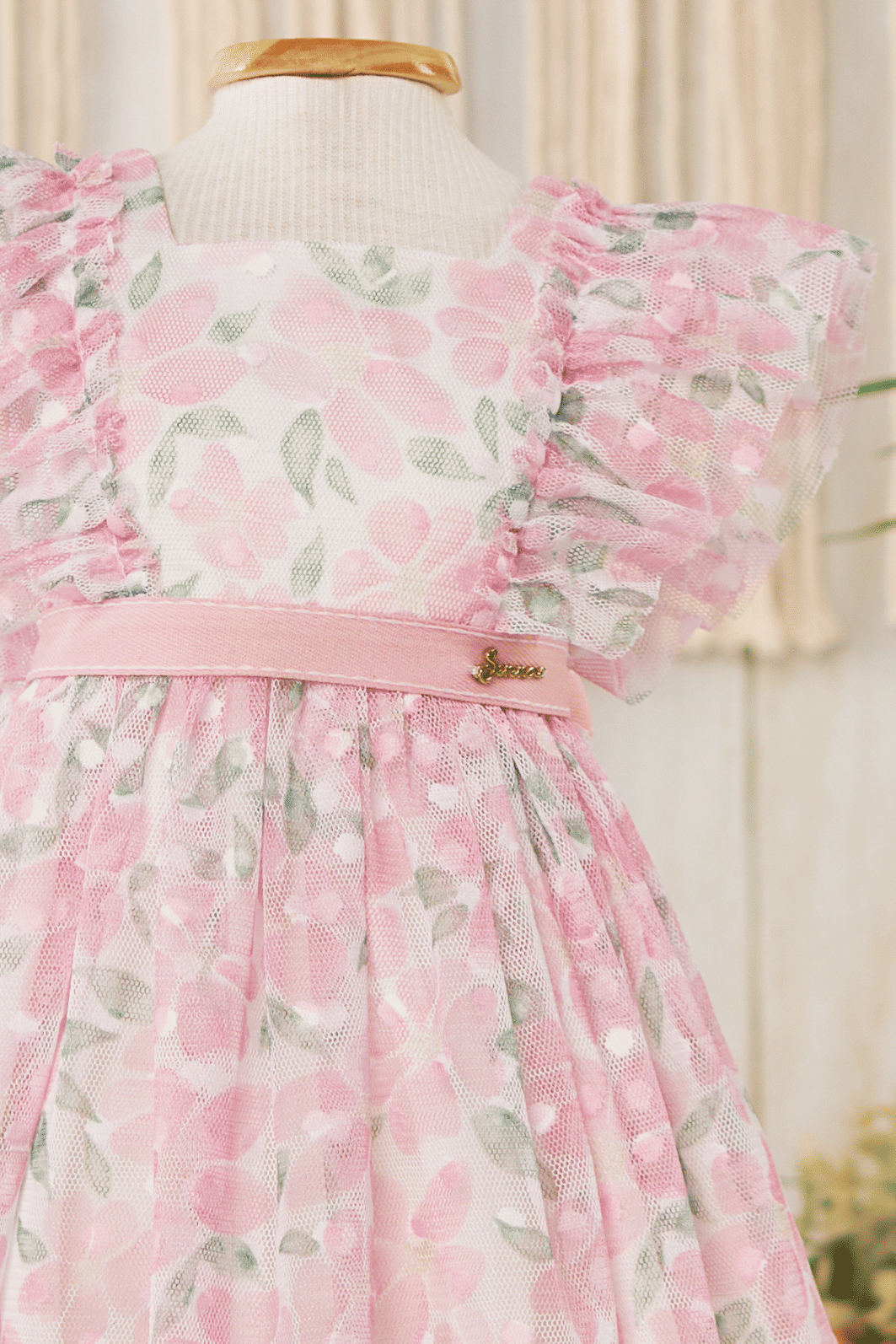 Vestido de tule floral