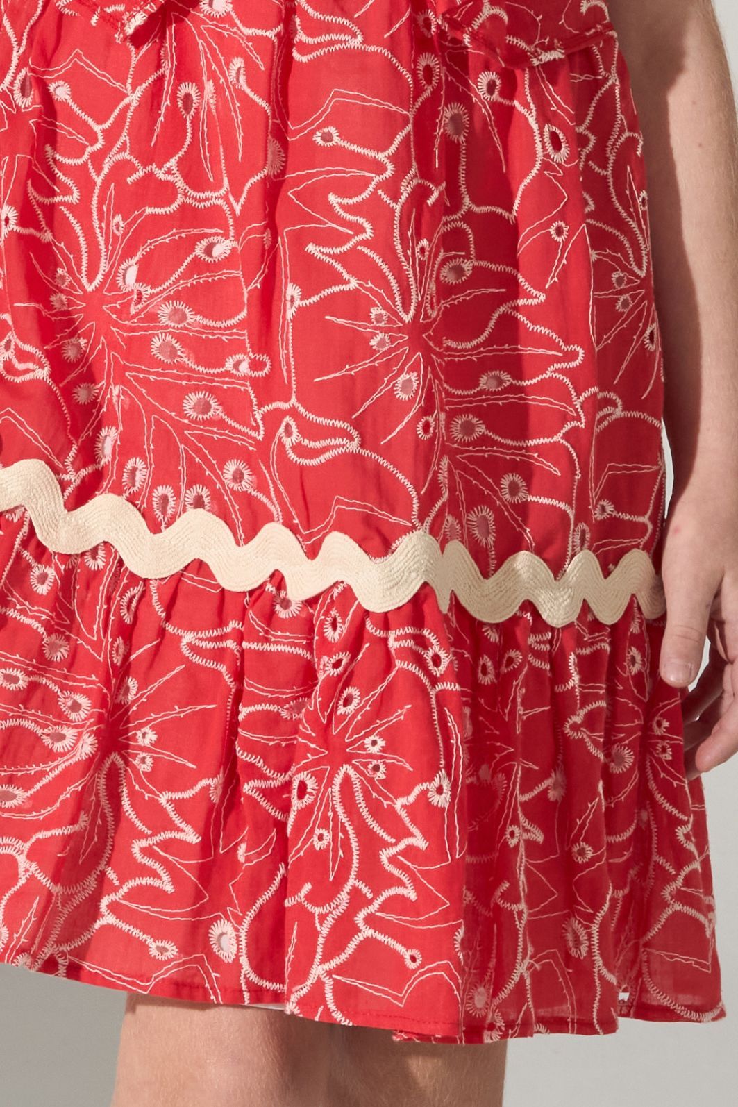 Vestido de lasie bordado