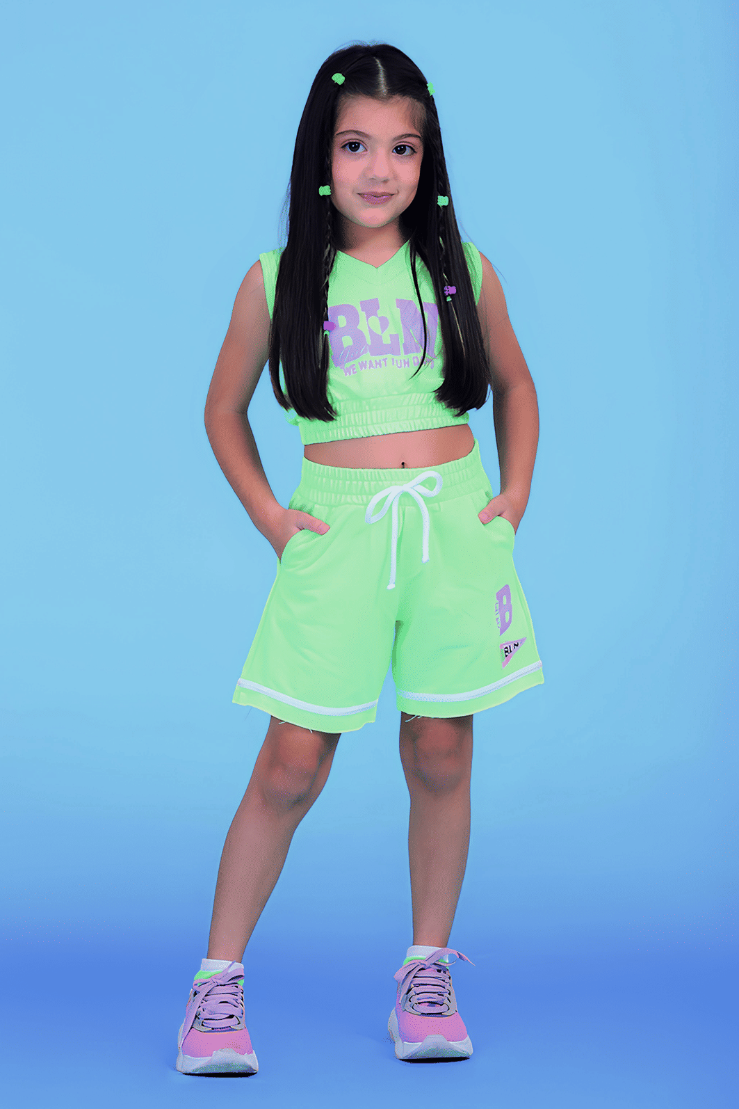 Conjunto cropped de moletinho com silk e short alongado