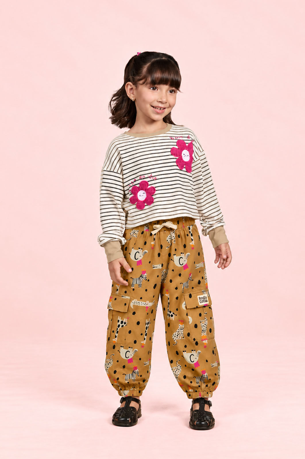 Calça Jogguer Com Bolsos Laterais Calça Jogguer Com Bolsos Laterais