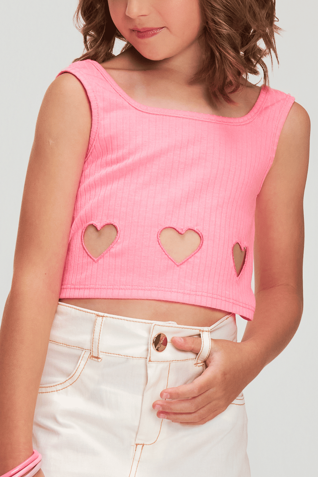 Regata com corações vazados