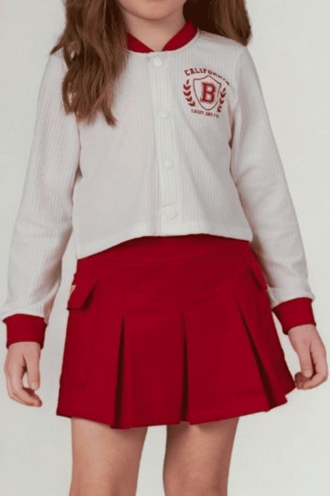 Conjunto cardigan canelado e short-saia de moletinho Conjunto cardigan canelado e short-saia de moletinho