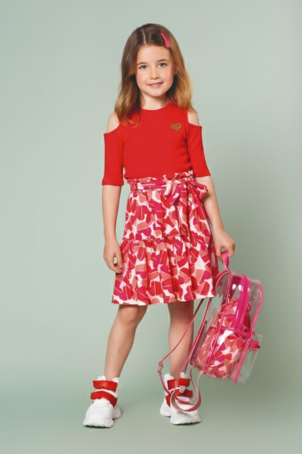 Conjunto manga curta e saia estampa de corações Conjunto manga curta e saia estampa de corações