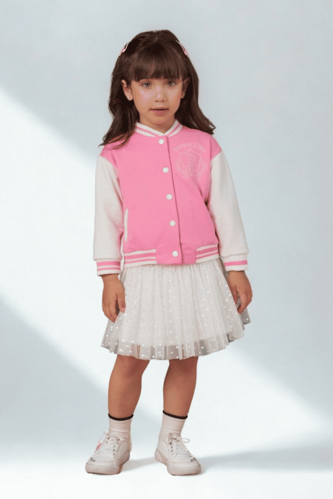 Jaqueta colegial de moletinho com bordado