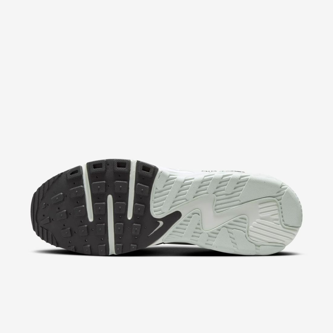 Tênis Nike Air Max Excee Masculino Cor Cinza Tênis Nike Air Max Excee Masculino Cor Cinza