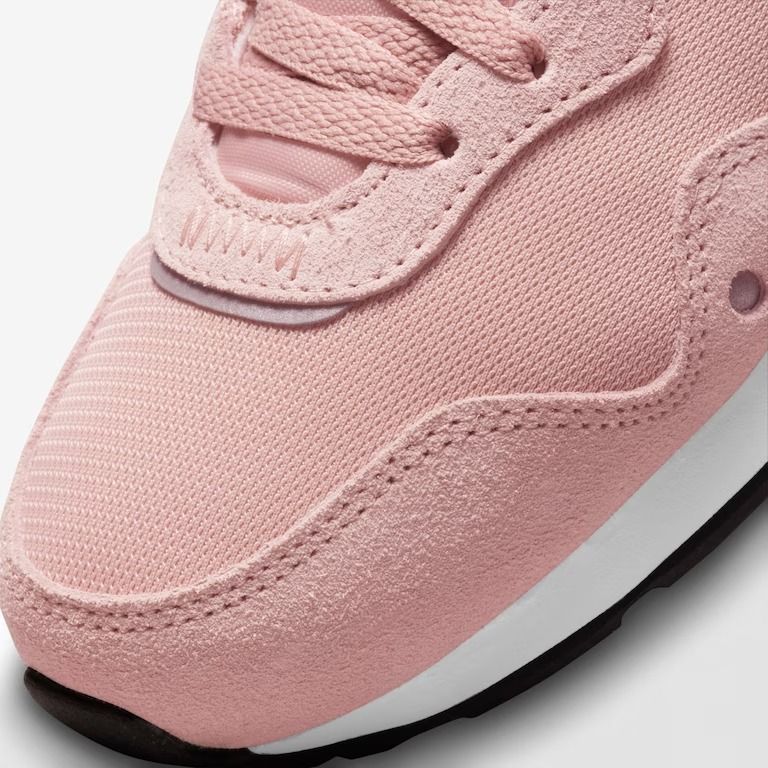 Tênis Nike Venture Runner Feminino Cor Rosa Tênis Nike Venture Runner Feminino Cor Rosa