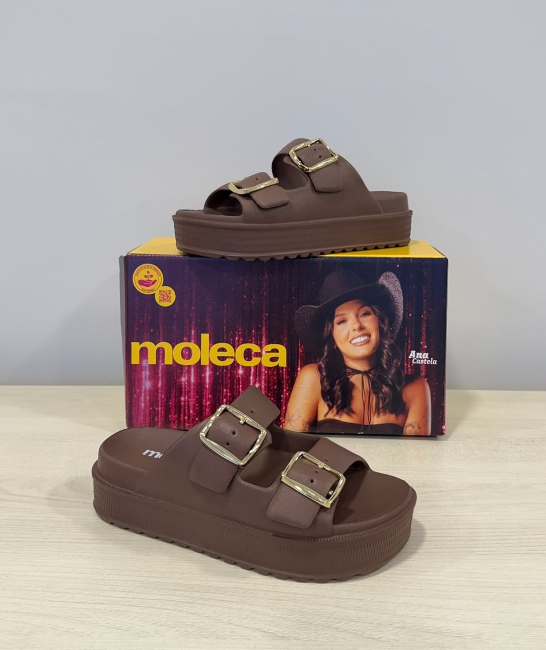 Rasteira Papete Moleca Fivelas Feminino Cor Chocolate