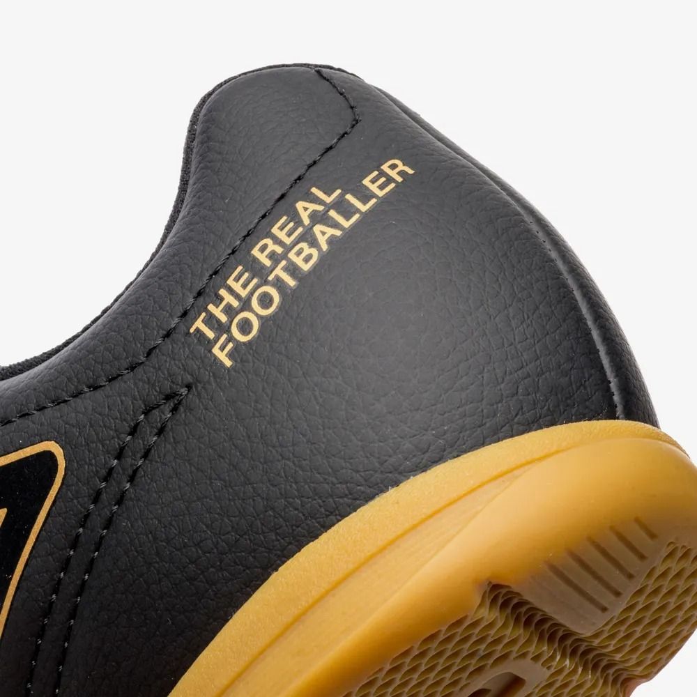 Chuteira Umbro Futsal Class Footballer Masculino Cor Preto