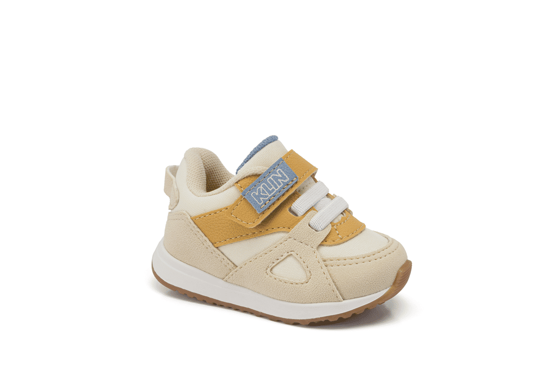 Tênis Klin Walk Infantil Masculino Cor Off White/Ocre Tênis Klin Walk Infantil Masculino Cor Off White/Ocre