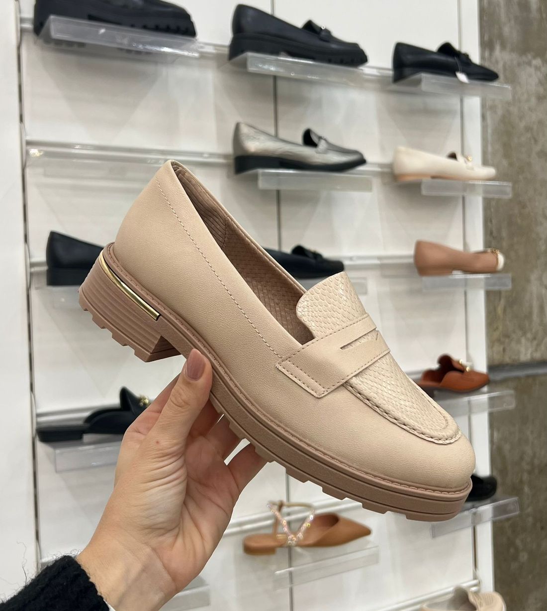 Mocassim Loafer Picadilly Feminino Cor Nude Brulee Mocassim Loafer Picadilly Feminino Cor Nude Brulee
