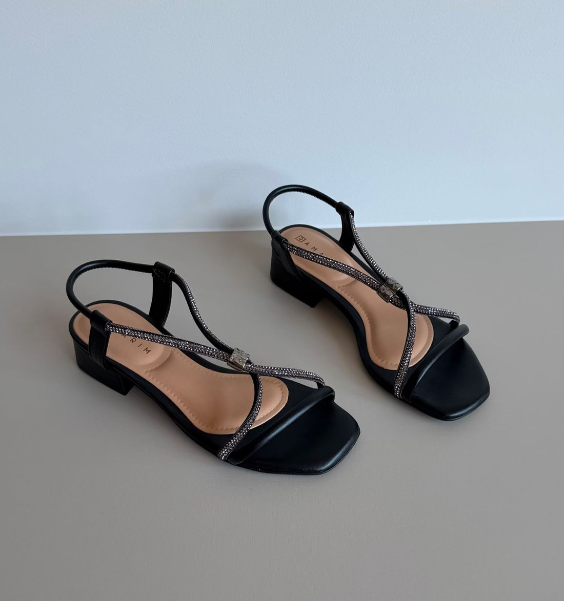 Sandália Ramarim Salto Bloco Baixo Feminino Cor Preto Sandália Ramarim Salto Bloco Baixo Feminino Cor Preto