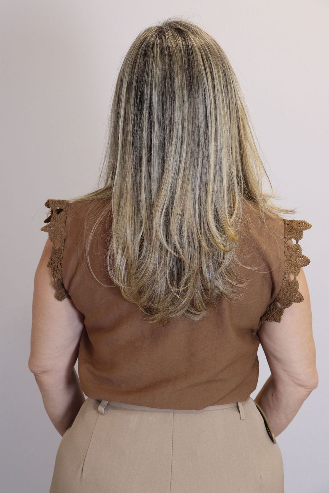 Camisa Maxma Regata Feminina Cor Marrom