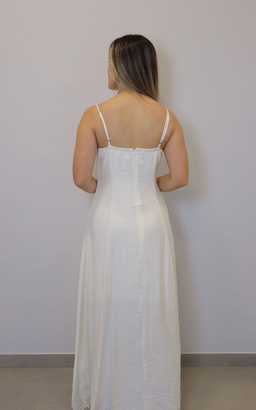 Vestido Bellina Feminino Cor Off White Vestido Bellina Feminino Cor Off White