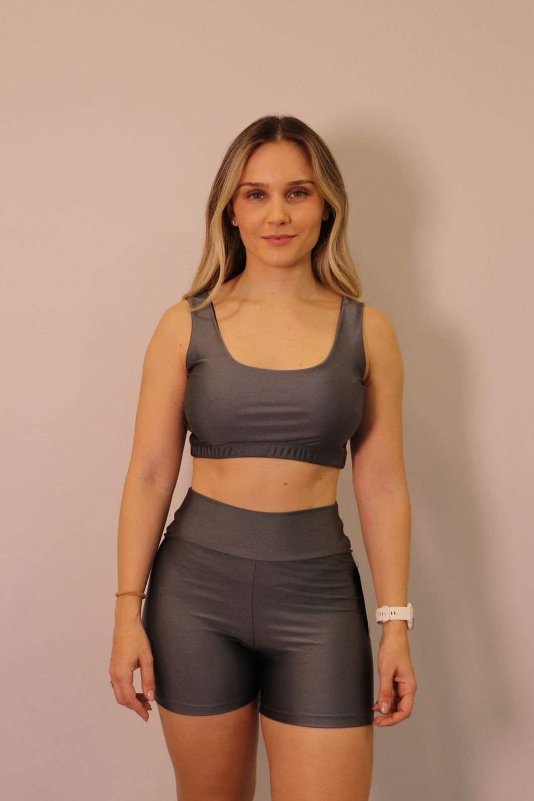 Shorts Karamoella Feminino Cor Chumbo Shorts Karamoella Feminino Cor Chumbo