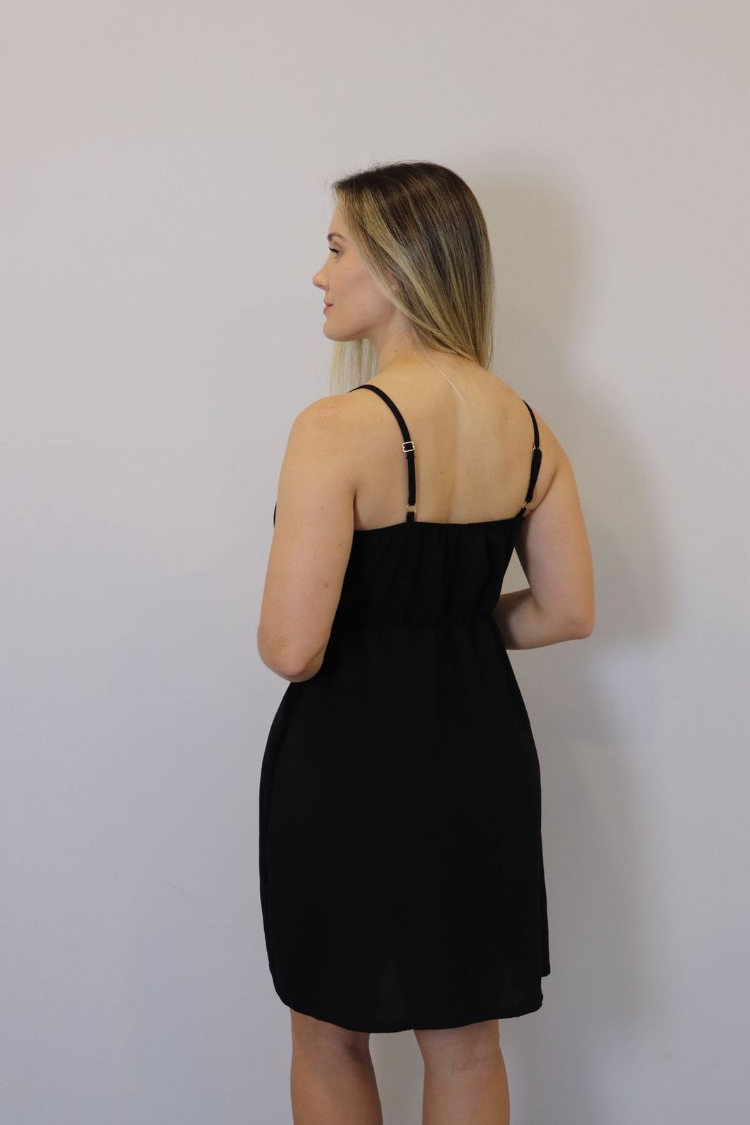 Vestido Kodos Curto Feminino Cor Preto Vestido Kodos Curto Feminino Cor Preto