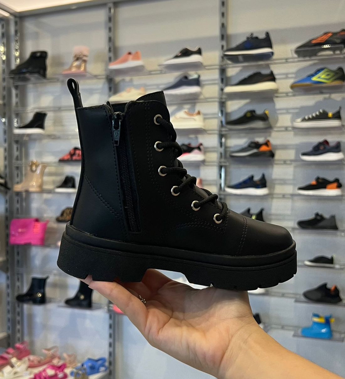 Coturno World Colors Infantil Feminino Preto