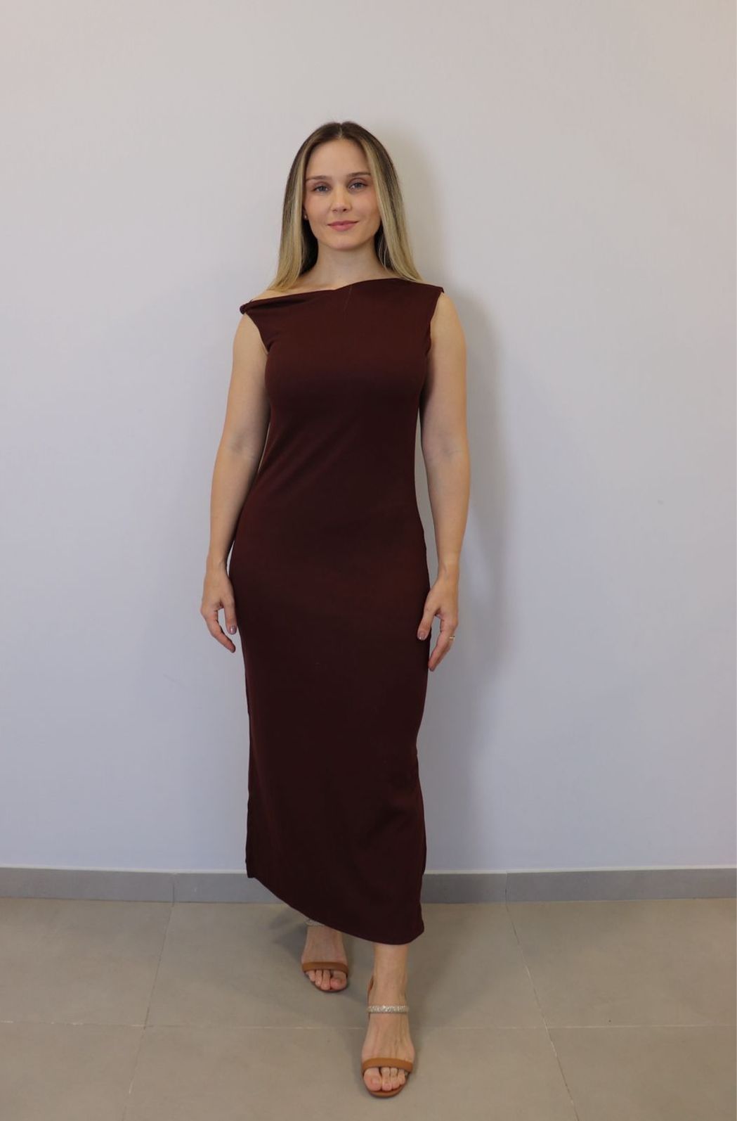 Vestido Lzt Ombo A Ombro Ribana Feminino Cor Marrom Vestido Lzt Ombo A Ombro Ribana Feminino Cor Marrom